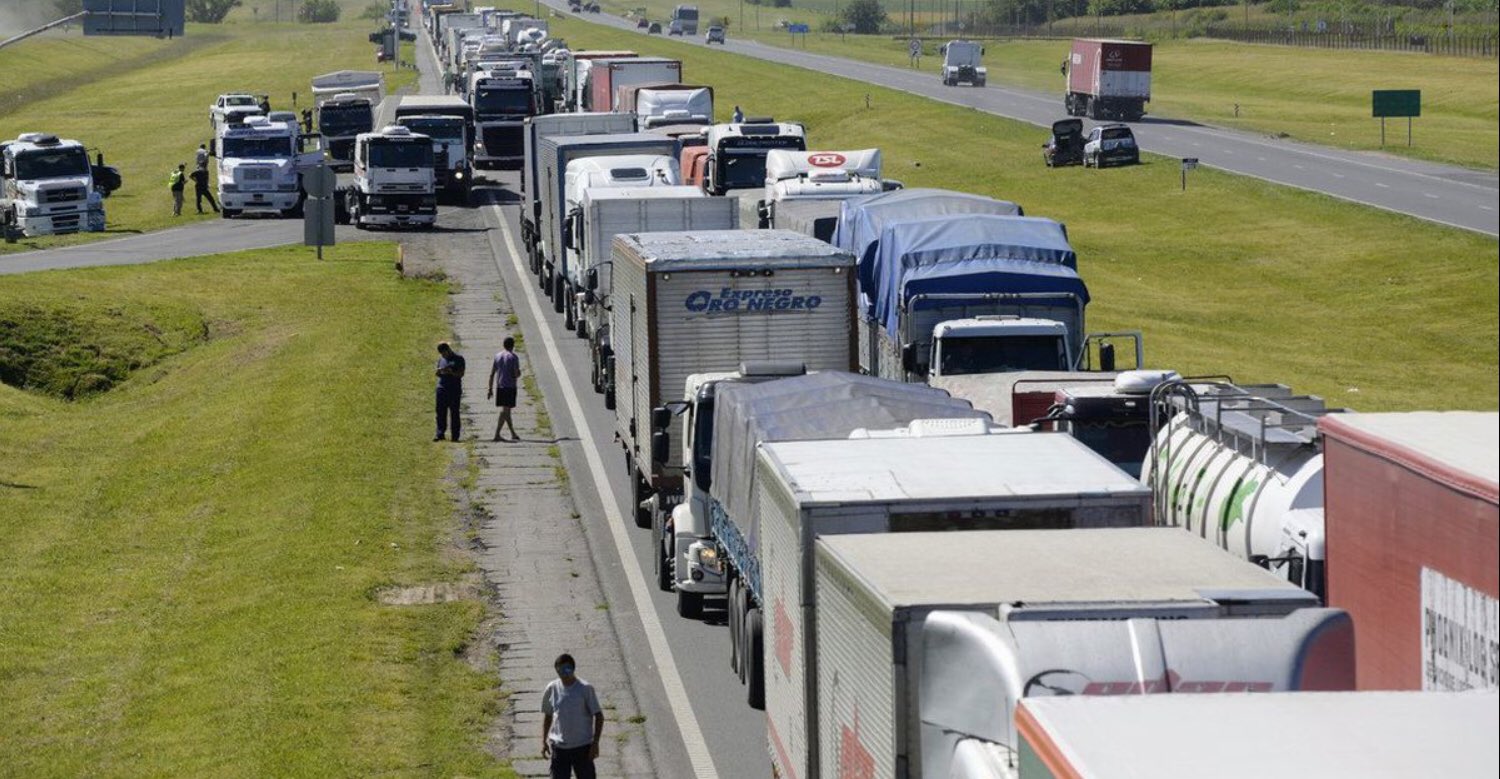  Levantaron las protestas de camioneros autoconvocados en el puerto de Bahía Blanca.