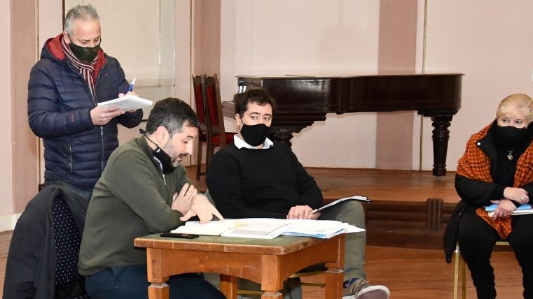  Reunión del Comité de Crisis y Emergencia COVID-19 de la localidad de Necochea. Foto Municipalidad de Necochea.