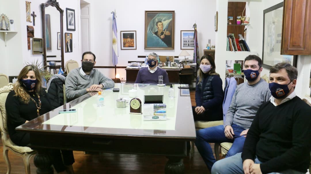 Reunión con funcionarios del Ministerio de Desarrollo Social de la Nación para continuar con tareas mancomunadas el segundos semestre del año. Foto: Municipalidad San Andrés de Giles.