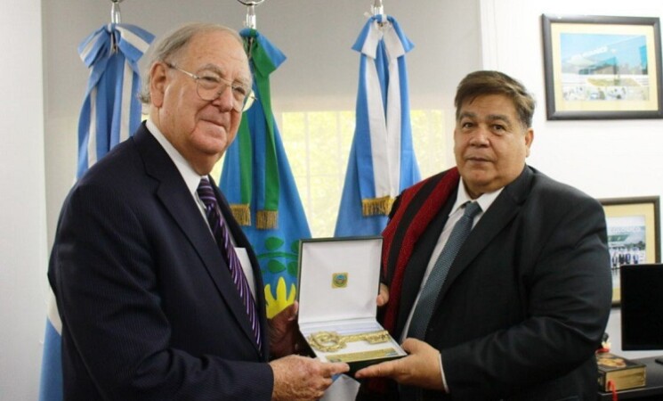  En septiembre, Ishii recibió al juez federal de Estados Unidos, Peter Messitte. Foto: Municipalidad de José C. Paz